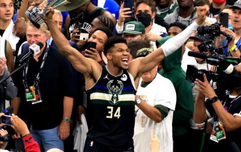 字母哥连续五场比赛得分超过比分优势明显，中国队挑战极限！的简单介绍